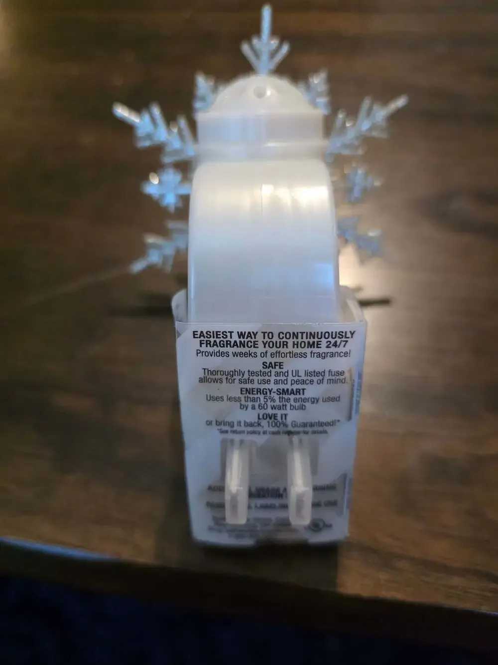 Bath & Body Works Silver Snowflake Wallflowers Fragrance Plug-In